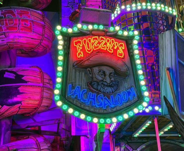 Fuzzy's Lachsaloon auf dem Hamburg DOm