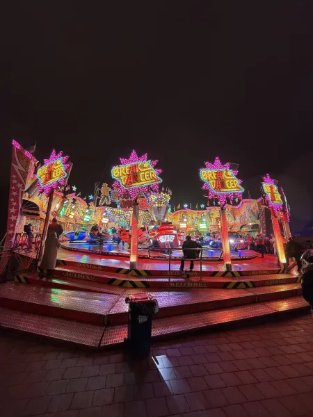 Break Dancer auf dem Hamburger Winterdom 2025