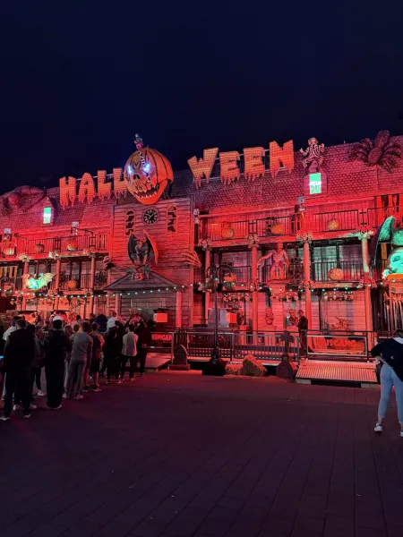 Geisterbahn "Halloween"
