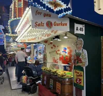 Leckere Gewürzgurken auf dem Hamburg Dom