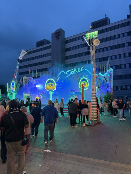 Shaker Hamburger Dom