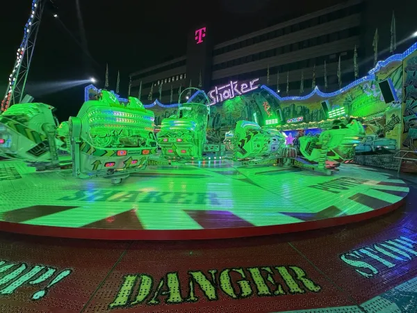 Shaker Hamburger Dom